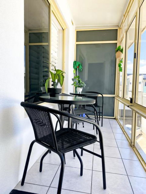 Beach Apartment 10/22 Esplanade Sea-views - South Australia Travel 3