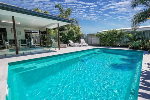 Beach & Boats Agnes Water - South Australia Travel 0