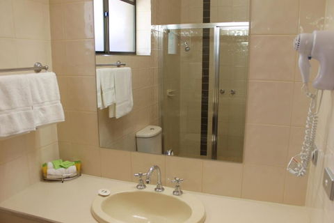 Bakery Hill Motel - South Australia Travel 3