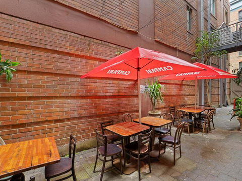 AZZURRO POD HOTEL Darling Harbour- Near ICC - South Australia Travel 4