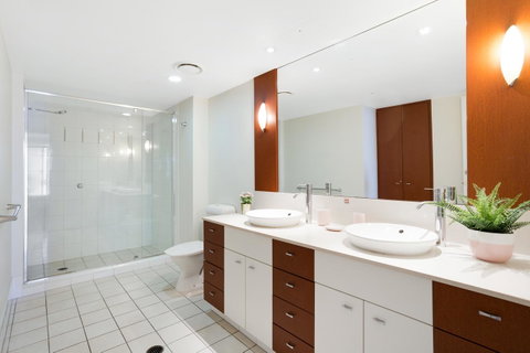 Chevron Renaissance Ocean View - South Australia Travel 3