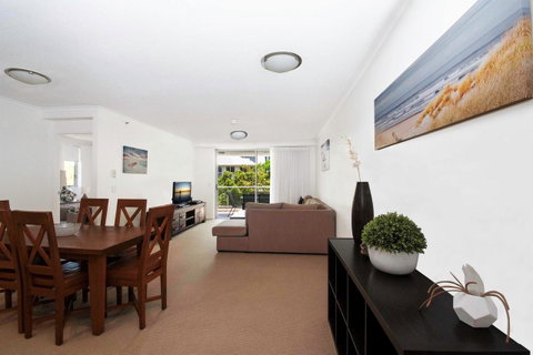Trilogy Surfers Paradise - South Australia Travel 32
