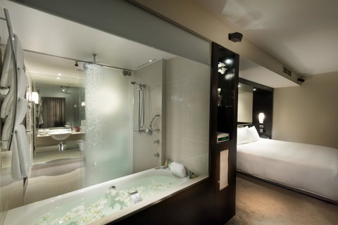 Hilton Cairns - South Australia Travel 19