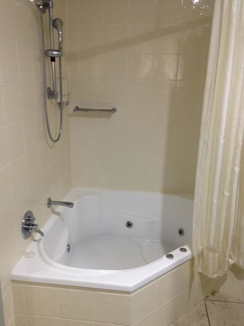 Eastgate On The Range Motel - South Australia Travel 32