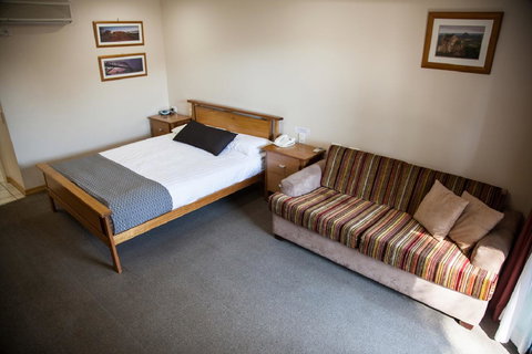 Eastgate On The Range Motel - South Australia Travel 9