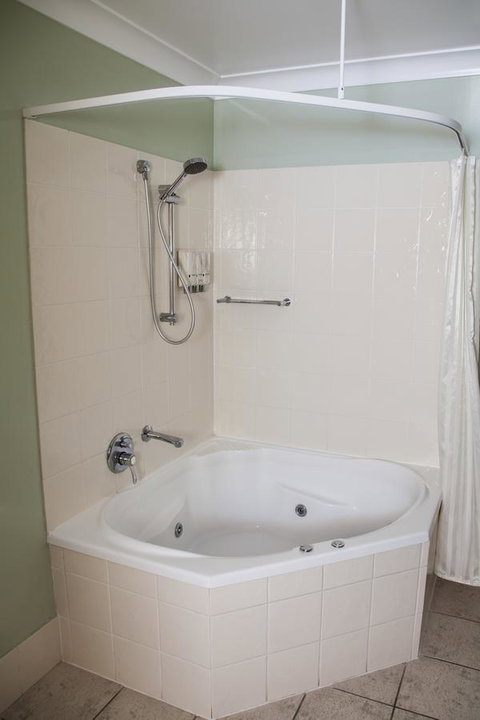 Eastgate On The Range Motel - South Australia Travel 40