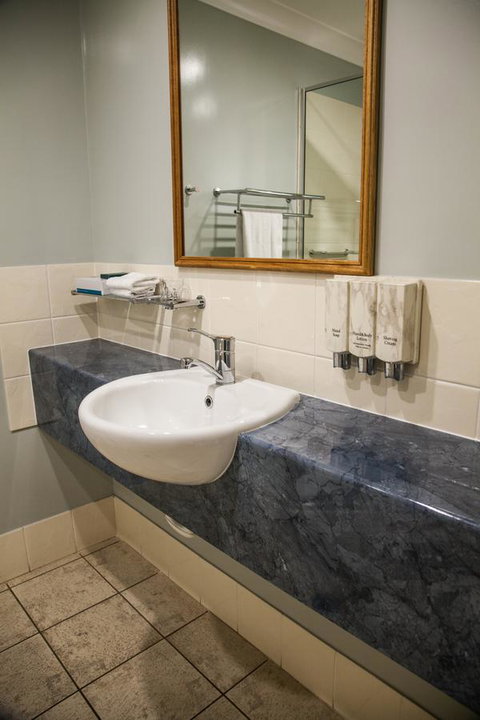 Eastgate On The Range Motel - South Australia Travel 8