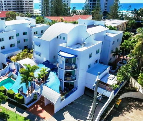 Surfers Beach Resort 2 - South Australia Travel 0