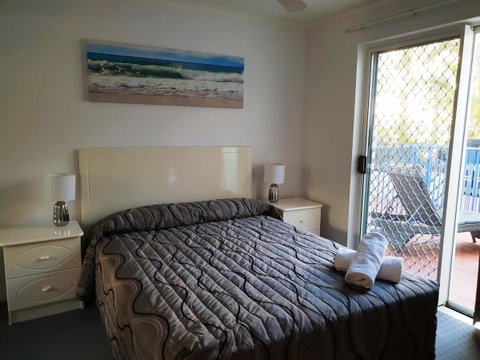 Surfers Beach Resort 2 - South Australia Travel 34