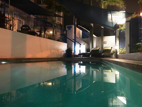 Surfers Beach Resort 2 - South Australia Travel 21
