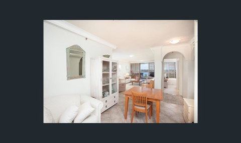 Spectrum Holiday Apartments - South Australia Travel 8