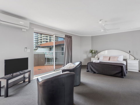 Markham Court - South Australia Travel 26