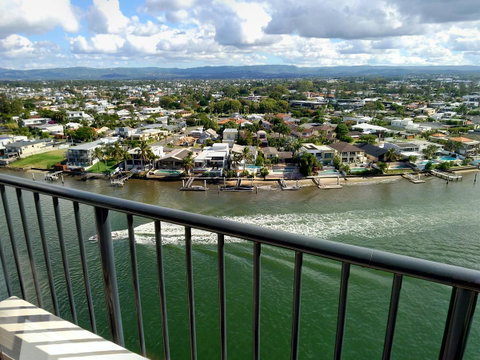 Silverton Apartment Resort Surfers Paradise - South Australia Travel 1