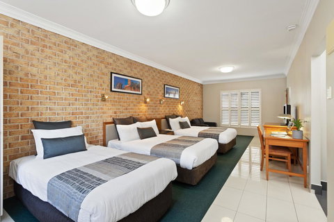 Coopers Colonial Motel - South Australia Travel 9
