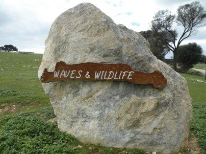 Waves & Wildlife Cottages Kangaroo Island - South Australia Travel 22