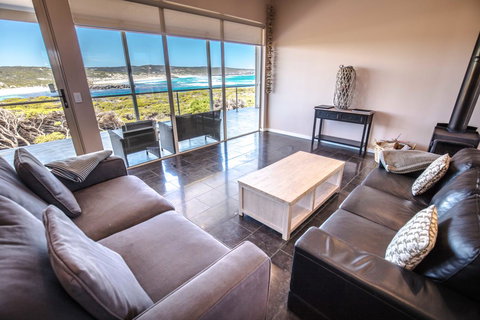 Hanson Bay Cabins - South Australia Travel 7