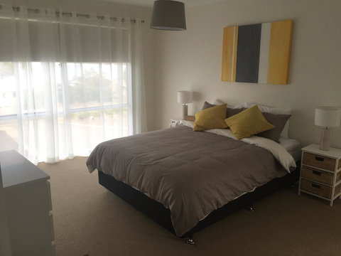Bayview House - South Australia Travel 7