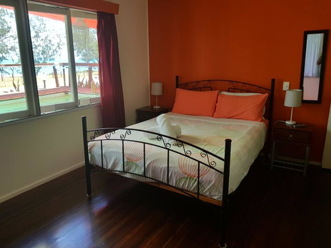 Arcadia Beach Guest House And Car Hire - South Australia Travel 22