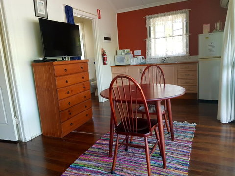 Arcadia Beach Guest House And Car Hire - South Australia Travel 37