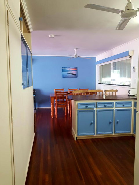 Arcadia Beach Guest House And Car Hire - South Australia Travel 25