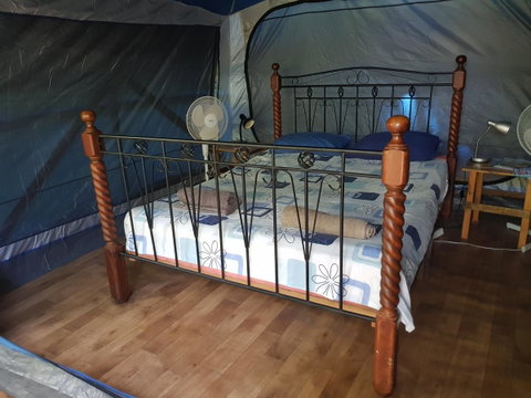 Arcadia Beach Guest House And Car Hire - South Australia Travel 13