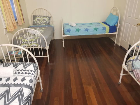 Arcadia Beach Guest House And Car Hire - South Australia Travel 18