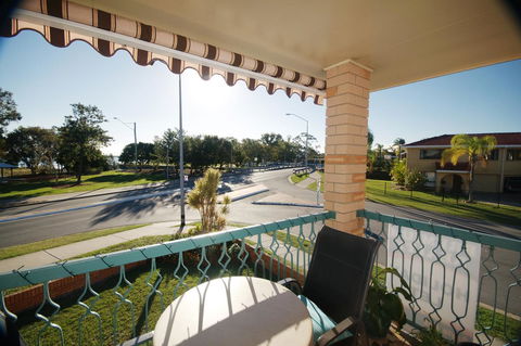 Cloud 8 On Welsby - South Australia Travel 17