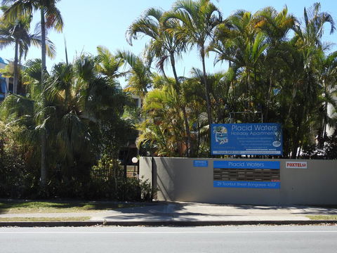 Placid Waters Holiday Apartments - South Australia Travel 1