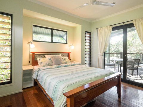 Billa Blue By Discover Stradbroke - South Australia Travel 0