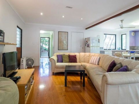 Billa Blue By Discover Stradbroke - South Australia Travel 5