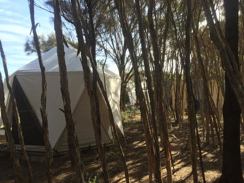 Flinders Island Glamping - South Australia Travel 7