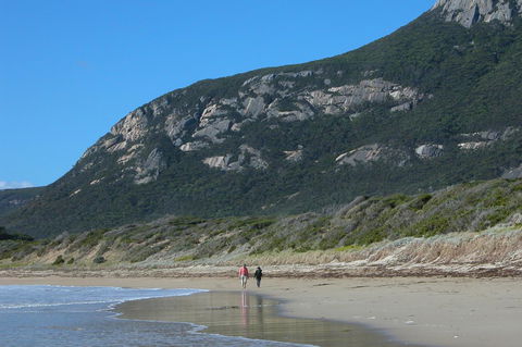 Mountain Seas Lodge - South Australia Travel 17
