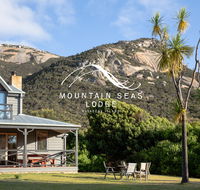 Mountain Seas Lodge - South Australia Travel