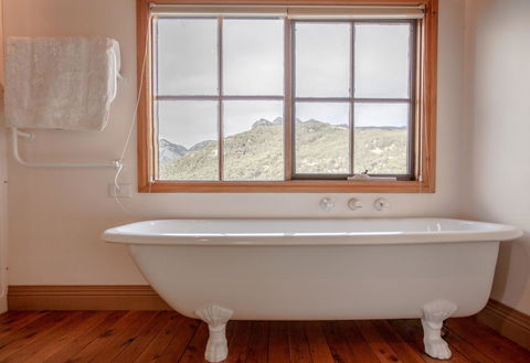 Mountain Seas Lodge - South Australia Travel 8