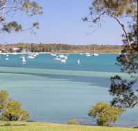 'Corlette Waterfront' 2/44 Danalene Parade - Waterfront Luxury WIFI Aircon Boat Parking - South Australia Travel