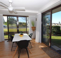 'Time and Tide' 1 - Ground Floor with Water Views - South Australia Travel