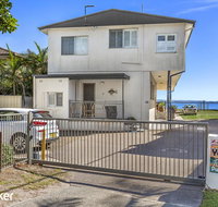 'Yacaaba' Beautiful Waterfront Location - South Australia Travel