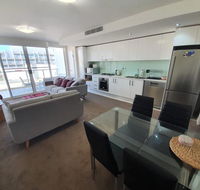 just listed Bolton St 1br 350m walk to Newcastle beach  Wifi end Eand - South Australia Travel