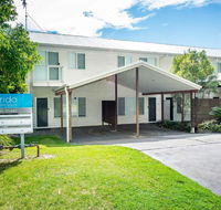 1 'Florida' 5 Lillian Street - 2 min walk to beach shops  restaurants - South Australia Travel