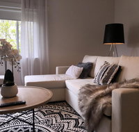 1 Bedroom Art Deco Apt With Study - South Australia Travel
