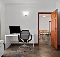 1 Gordon St Cowes - Kenros Beach House - South Australia Travel