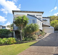 10 Barra Crescent Coolum Beach 500 BOND WIFI walking distance to beach - South Australia Travel