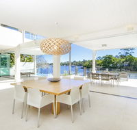 12 Noosa Parade - South Australia Travel