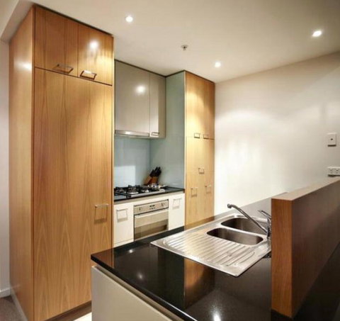 1201P Docklands 2Bed 1bath Water View - South Australia Travel 3