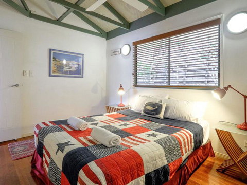 13 Pt Lookout Beach Resort - South Australia Travel 3