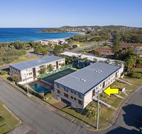 2 'The Dunes' 38 Marine Drive - pool tennis court and so close to the beach - South Australia Travel