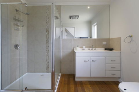 2 Marma Retreat With Jacuzzi, Heated Pool, Pet Friendly, Foxtel - South Australia Travel 2