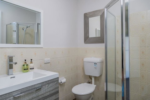 235 Mitchell Parade, Mollymook - South Australia Travel 3