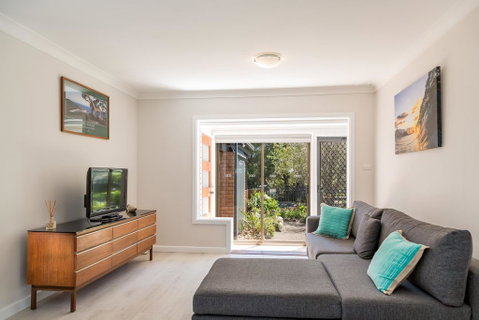 235 Mitchell Parade, Mollymook - South Australia Travel 0