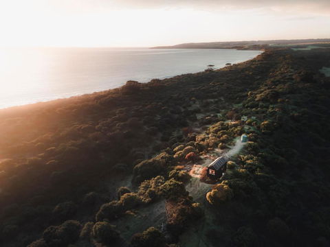 Beach Cabin - Kangaroo Island - South Australia Travel 1